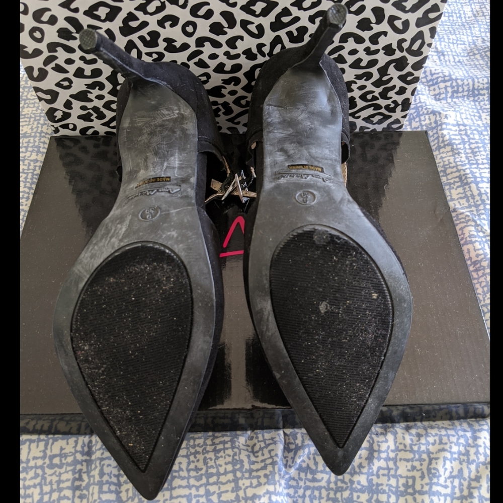 Black Ruffle Heels - Picture 4 of 7